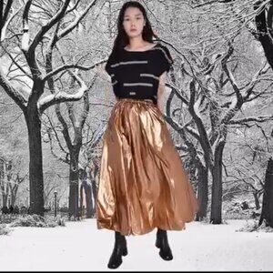 UZI NYC Metallic Space Skirt - Size Large